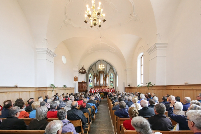 Jodlermesse in der Kirche in Seewis (© Kellermedia, Grüsch) Jodlermesse in der Kirche in Seewis