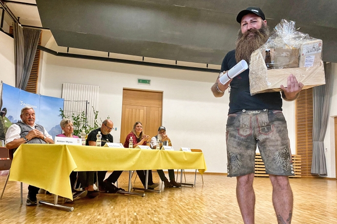 Sieger «Vollbart naturale International» 2021: Marc Bereiter Sieger «Vollbart naturale International» 2021: Marc Bereiter