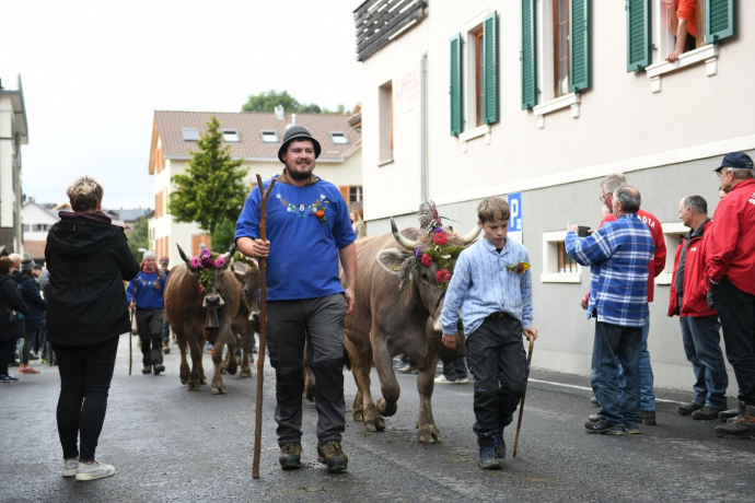 Alp Spektakel 2024 - Alpabzug ©Johannes Baertsch Alp Spektakel 2024 - Alpabzug ©Johannes Baertsch